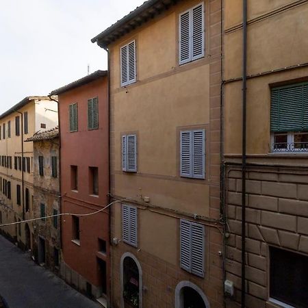 Casa Onda - Nel Cuore Della Contrada Siena Esterno foto
