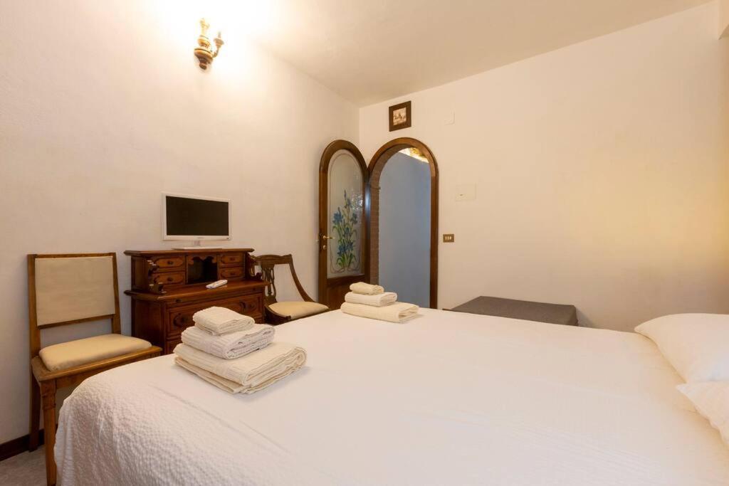 Casa Onda - Nel Cuore Della Contrada Siena Esterno foto