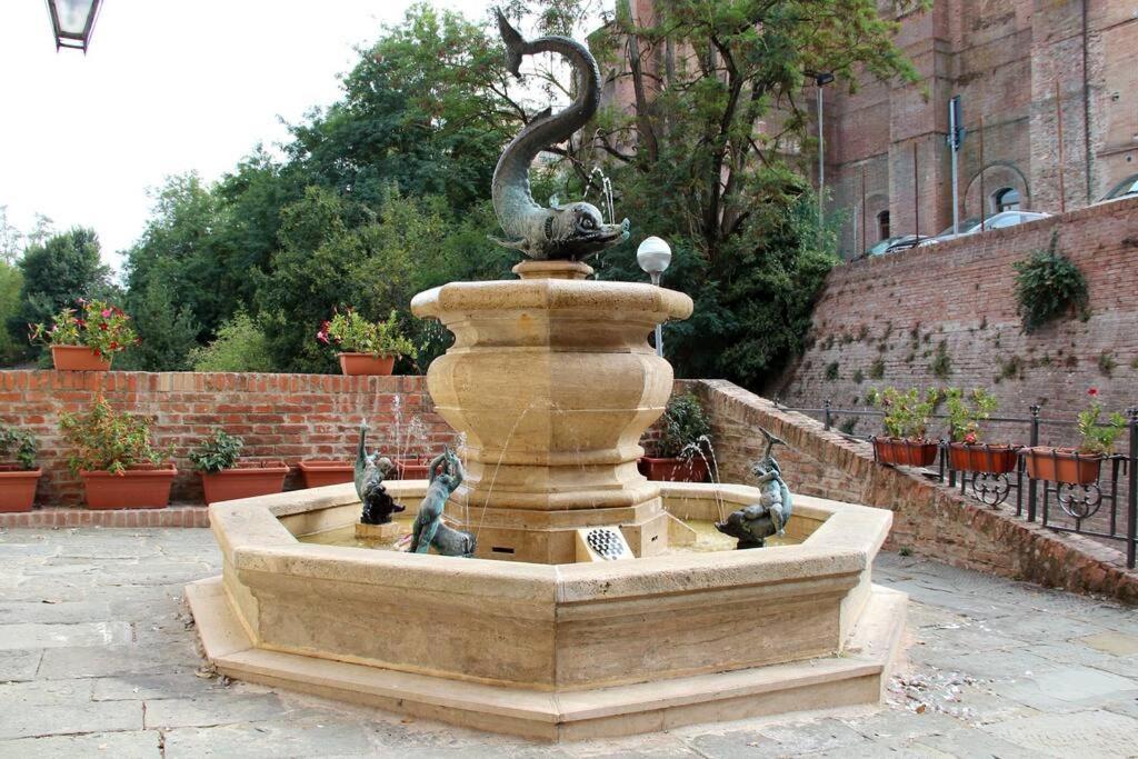 Casa Onda - Nel Cuore Della Contrada Siena Esterno foto